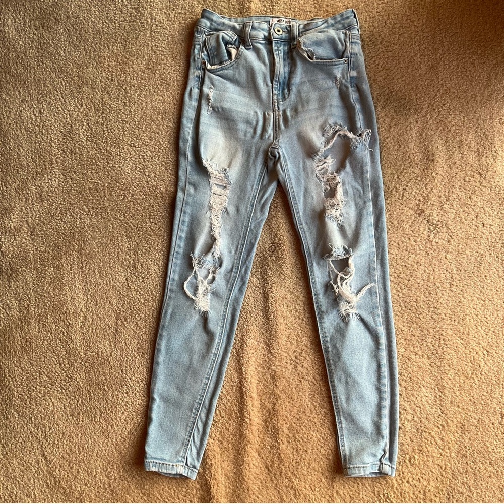 Wax jeans distressed skinnies 👖 size 7